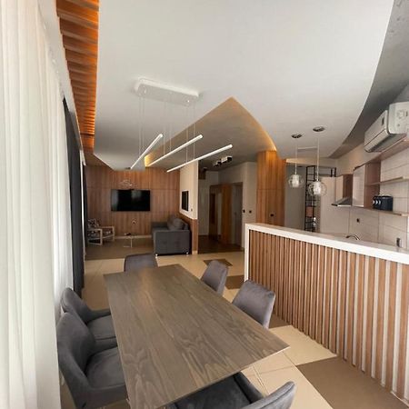 Leo Lux 1 Apartment Nis Exterior photo