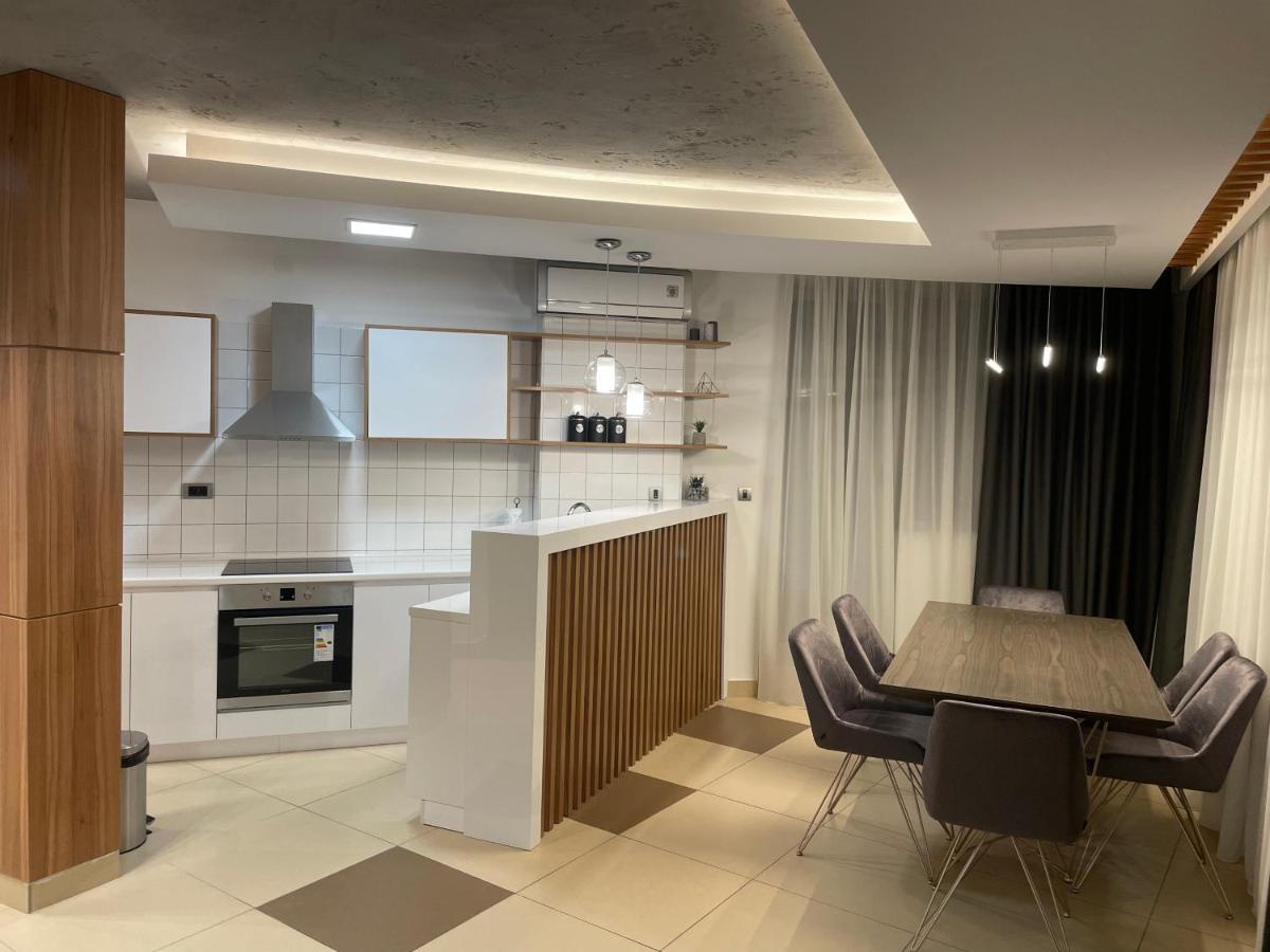 Leo Lux 1 Apartment Nis Exterior photo