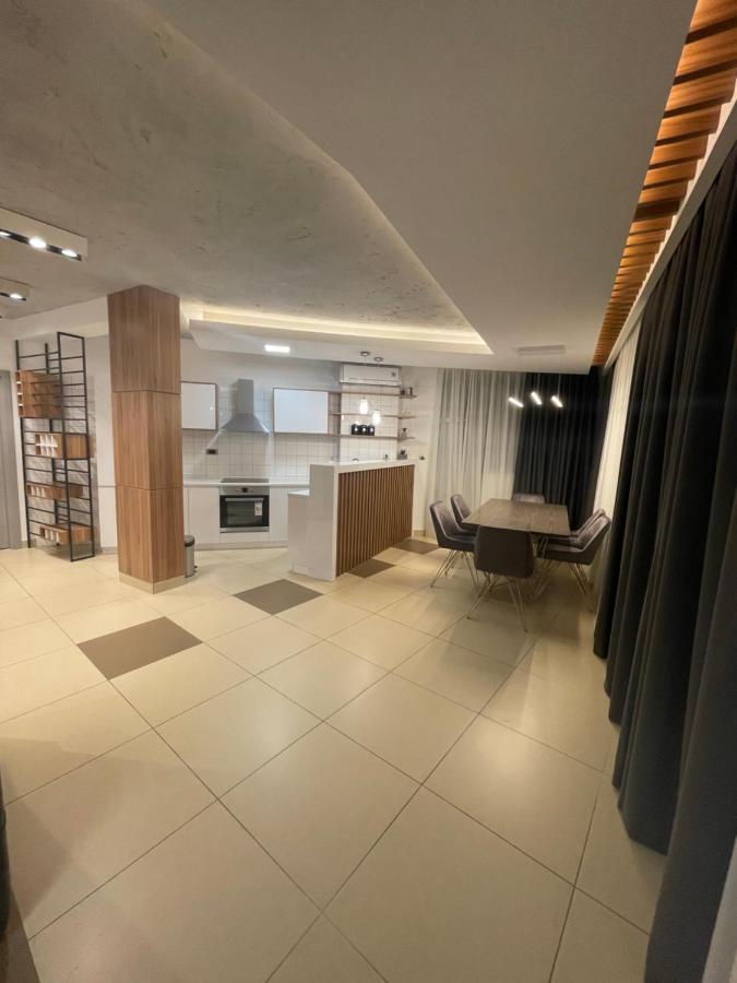 Leo Lux 1 Apartment Nis Exterior photo