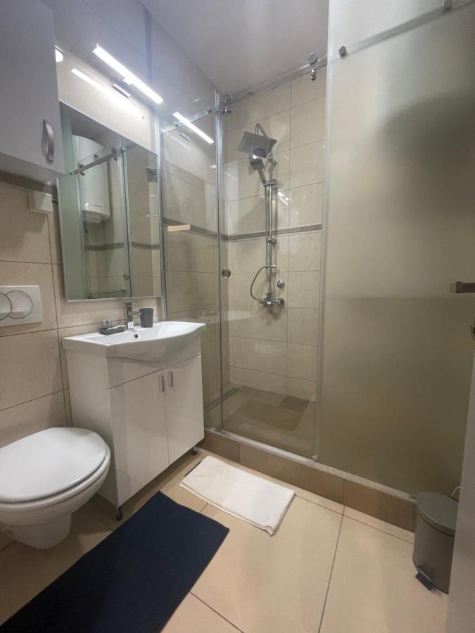 Leo Lux 1 Apartment Nis Exterior photo